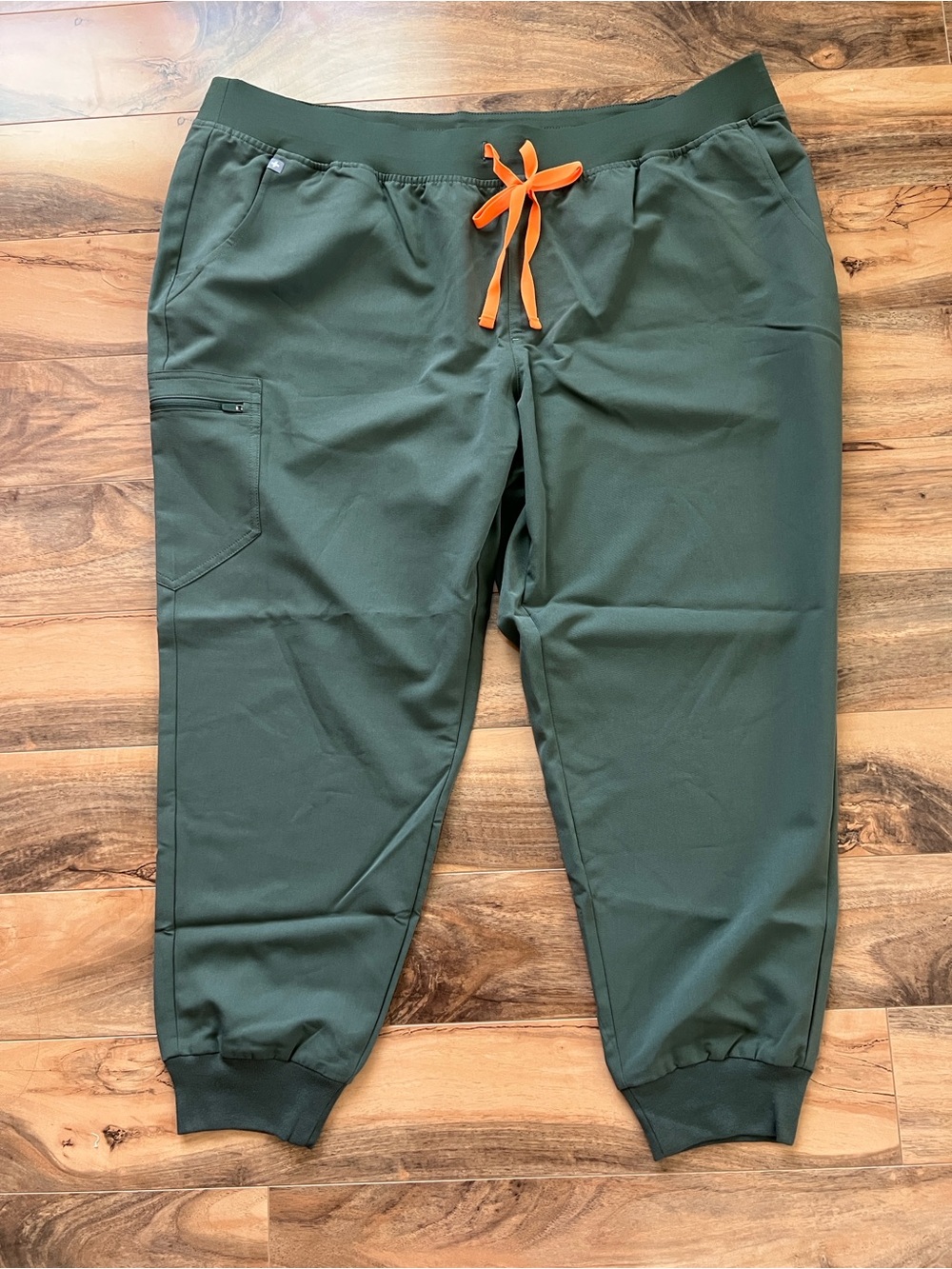 FIGS Zamora Jogger Scrub Pants 3XL Regular Olive Green Orange Tie NWT Women’s